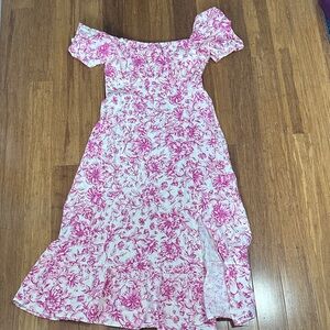 LAST CHANCE OFFER: London Times Pink and Cream Smocked Dress